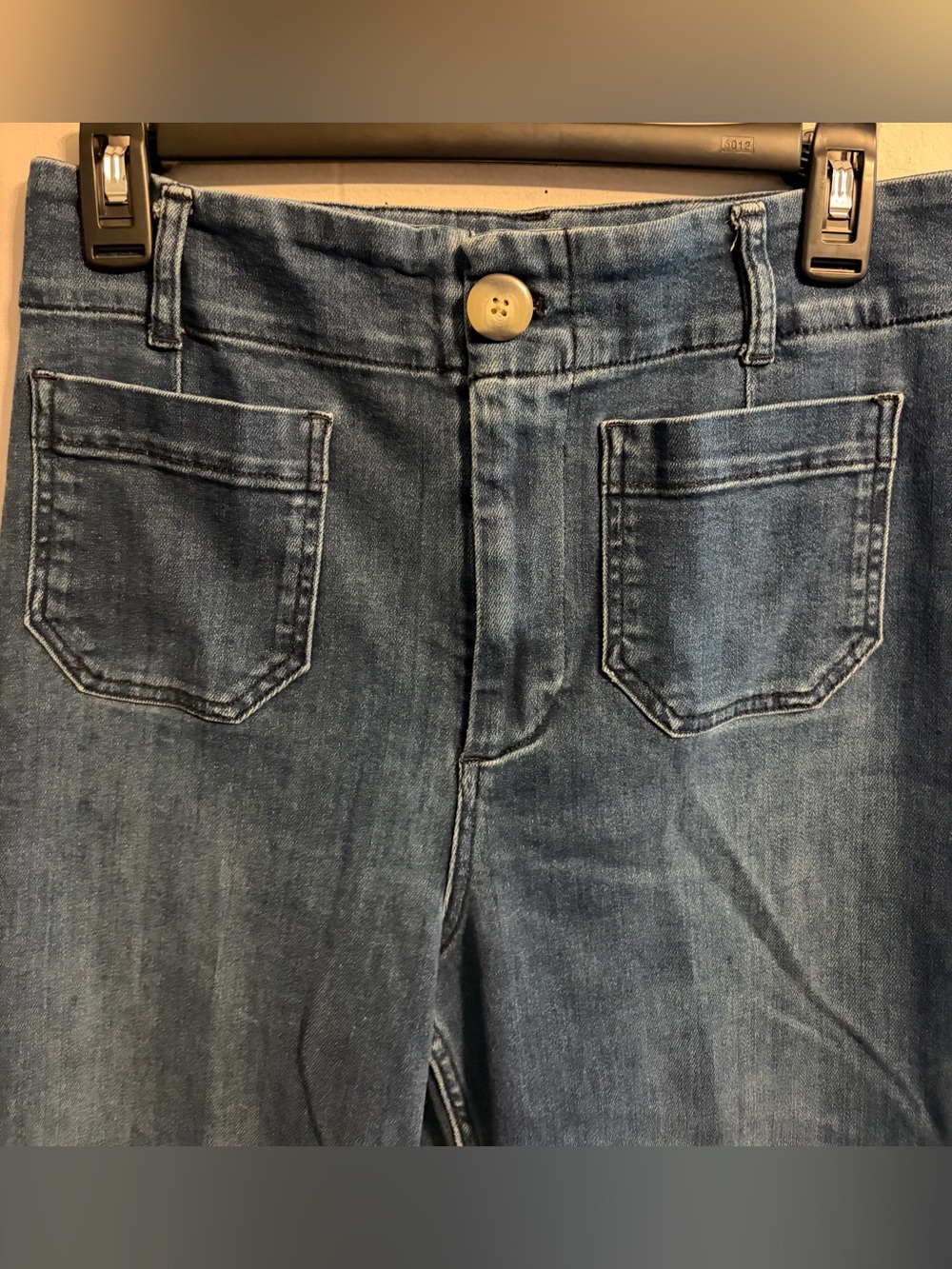Anthropologie Wide-Leg Jeans in Dark Blue Wash Ankle / crop depending on height - Picture 2 of 8